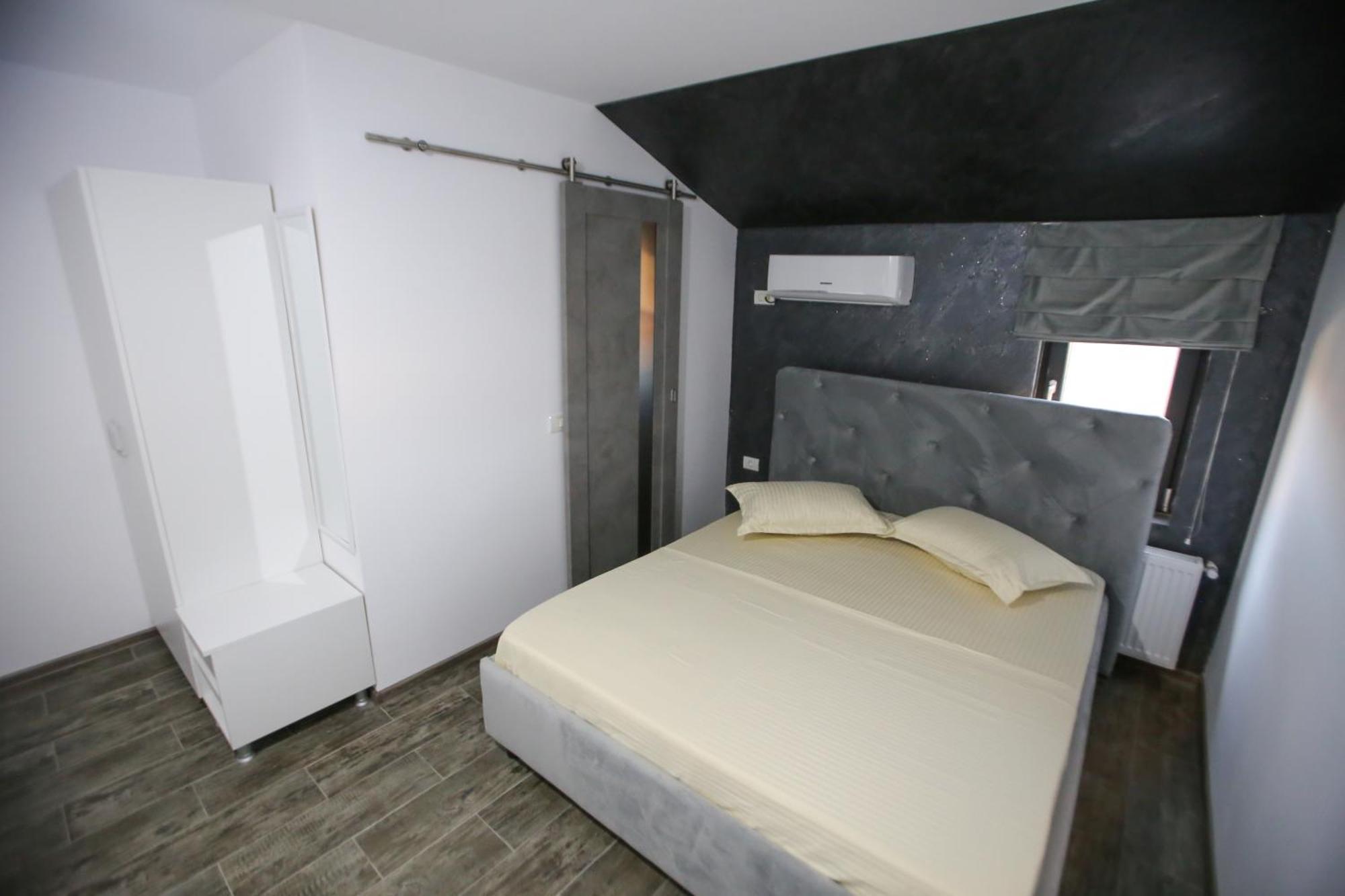 Casa Kevin Hotel Navodari Bagian luar foto