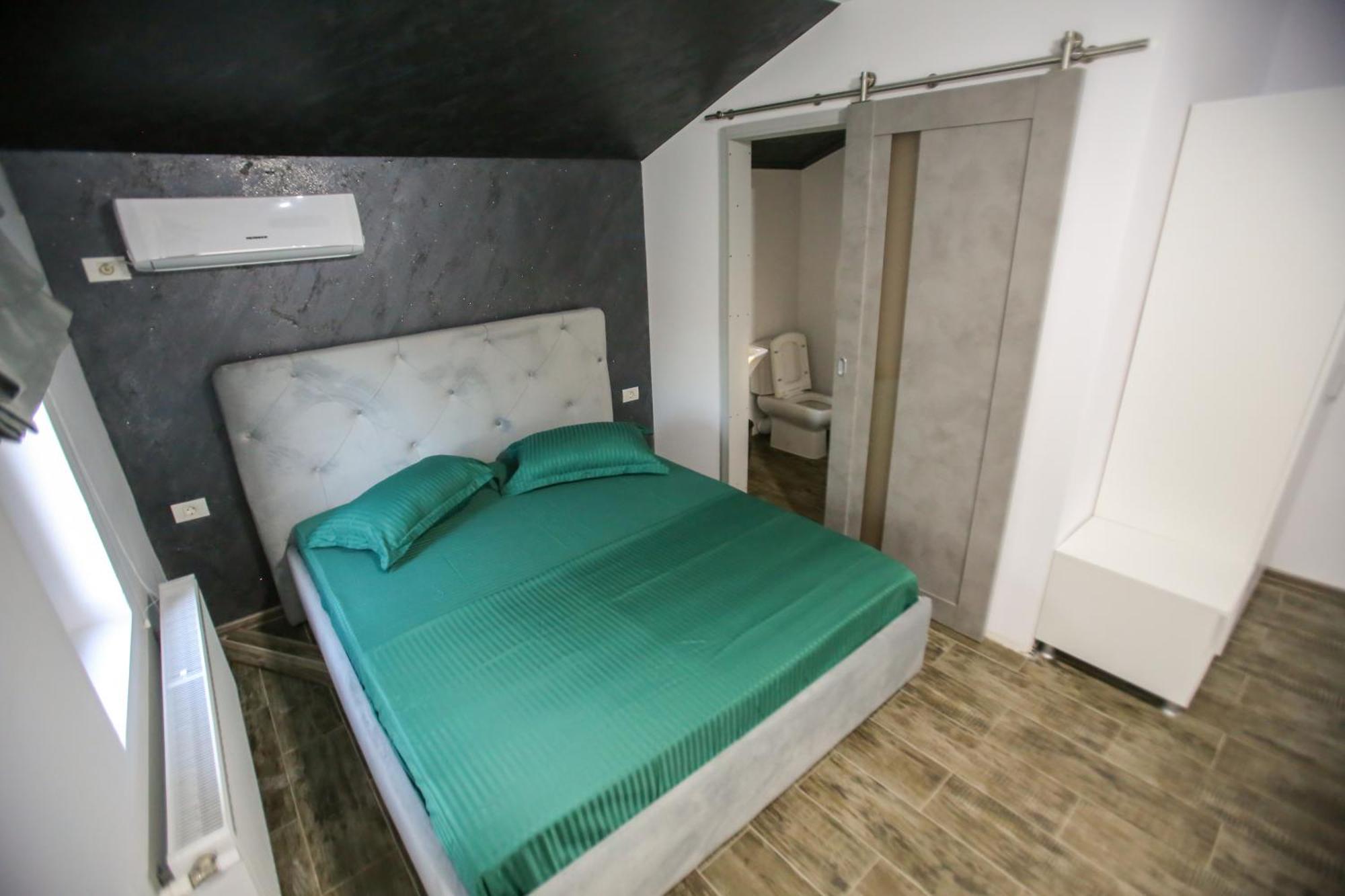 Casa Kevin Hotel Navodari Bagian luar foto